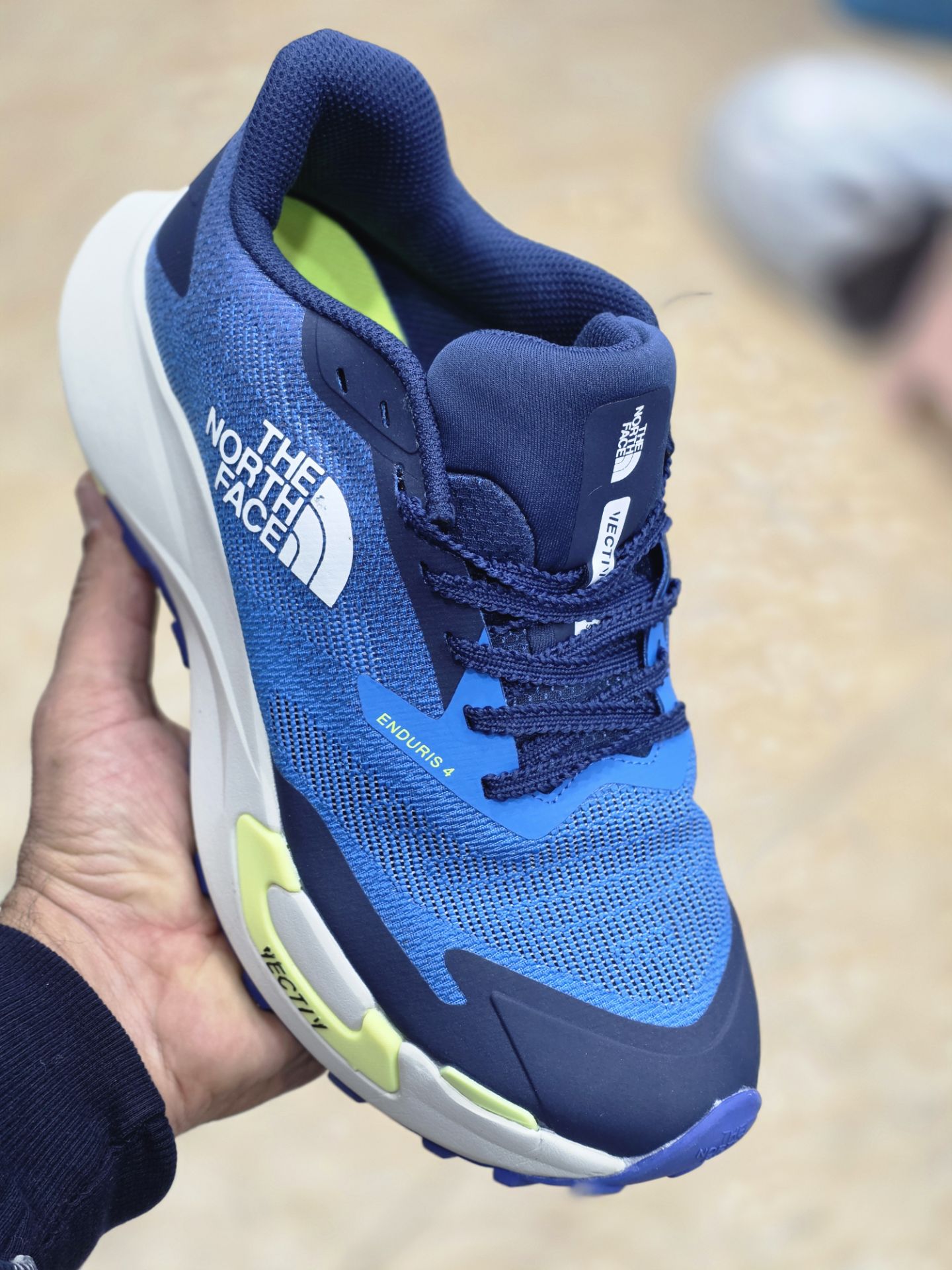 The North Face Vectiv Enduris 4