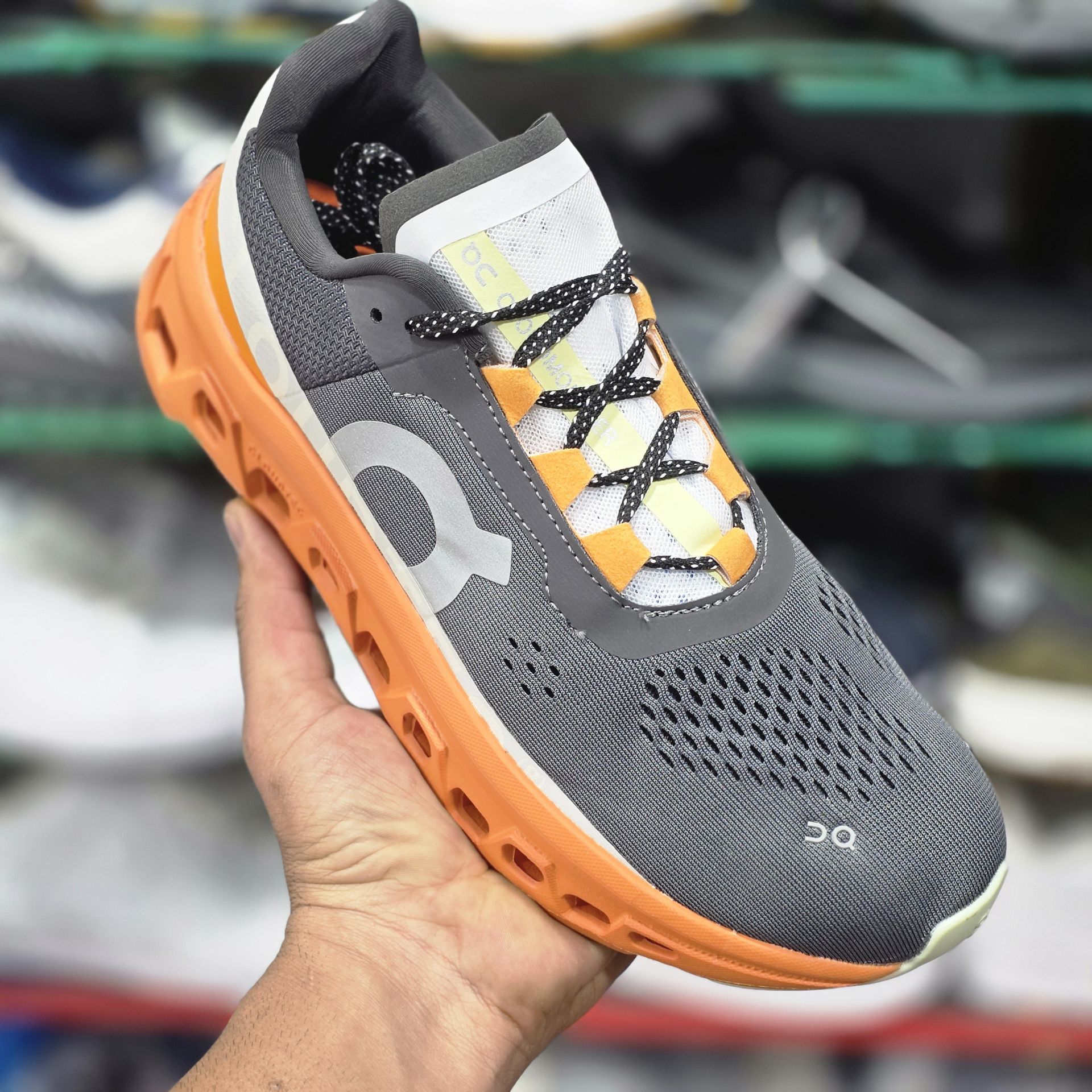 کتونی مسترکوالیتی آن رانینگ مدل کلاودمانستر سایزبندی 40 تا 45