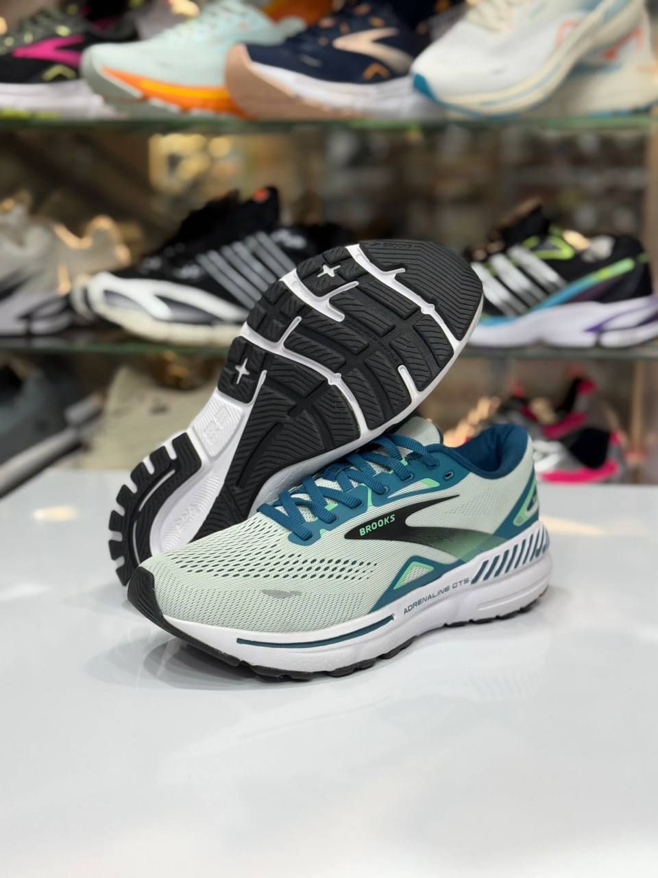 کتونی بروکس مدل آدرنالین جیتیاس ۲۳ سایزبندی 40تا45 | Brooks Adrenaline GTS 23