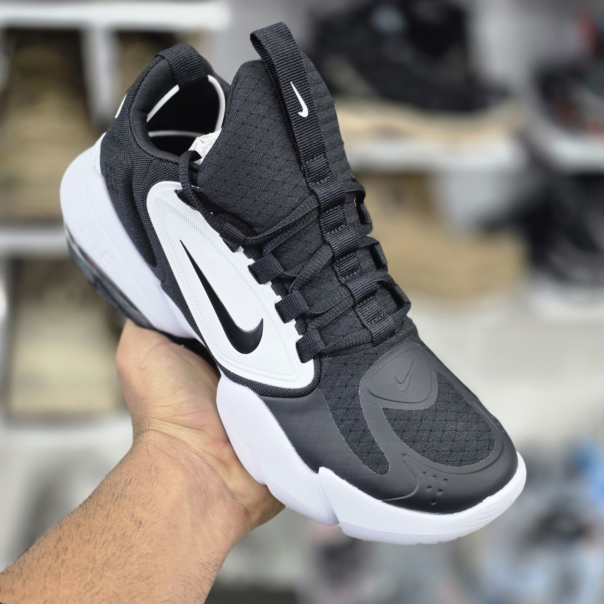 Air Max Alpha Savage