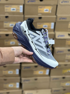 کتونی ضدآب کلمبیا مدل Out Dry ساخت ویتنام سایزبندی40تا45|Columbia Out Dry Goretex